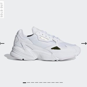 Falcon Adidas Sneakers